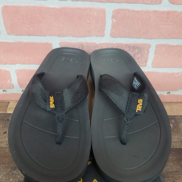 TEVA Men\'s Black Flip  Premier  Sandals SZ 7 main image 6